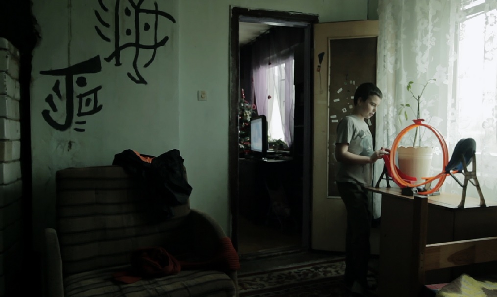 Kadr z filmu "Rogalik" w reż. Pawła Ziemilskiego